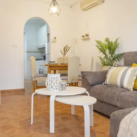 Pink Lagoon Сasa de vacaciones Torrevieja